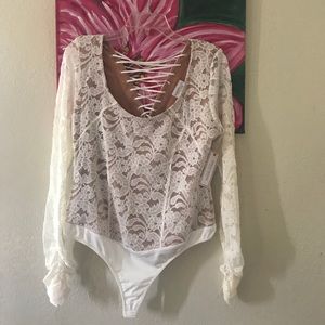 Bisou Bisou January Ivory Lace Body Suit 💄👠💋